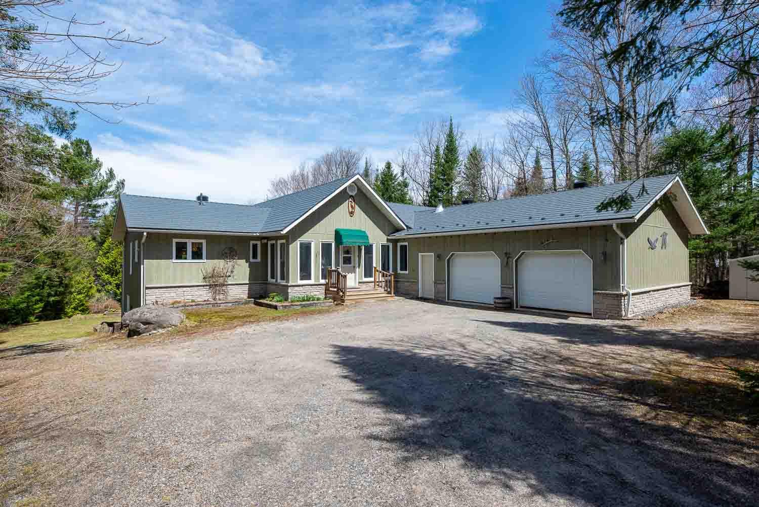 unnamed Magnetawan home for sale, 1889 South Horn Lake Road Magnetawan